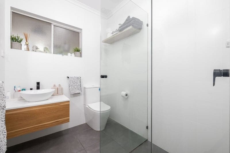 3/12 Old Beach Road, Brighton - Thumbnail 5