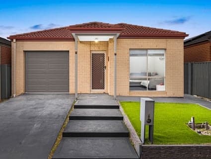 6 Firecrest Road, Manor Lakes - Image 1
