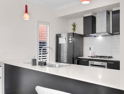 6 Firecrest Road, Manor Lakes - Thumbnail 6