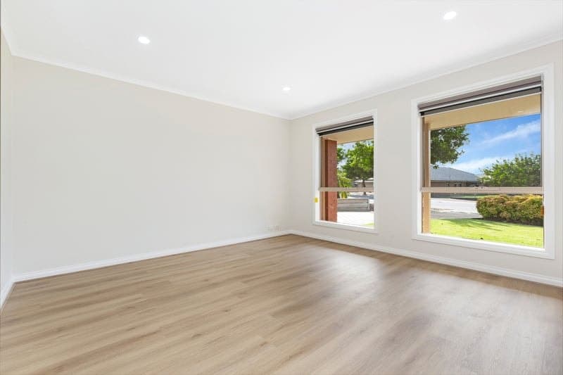 13 Brooklyn Drive, Hallett Cove - Thumbnail 2
