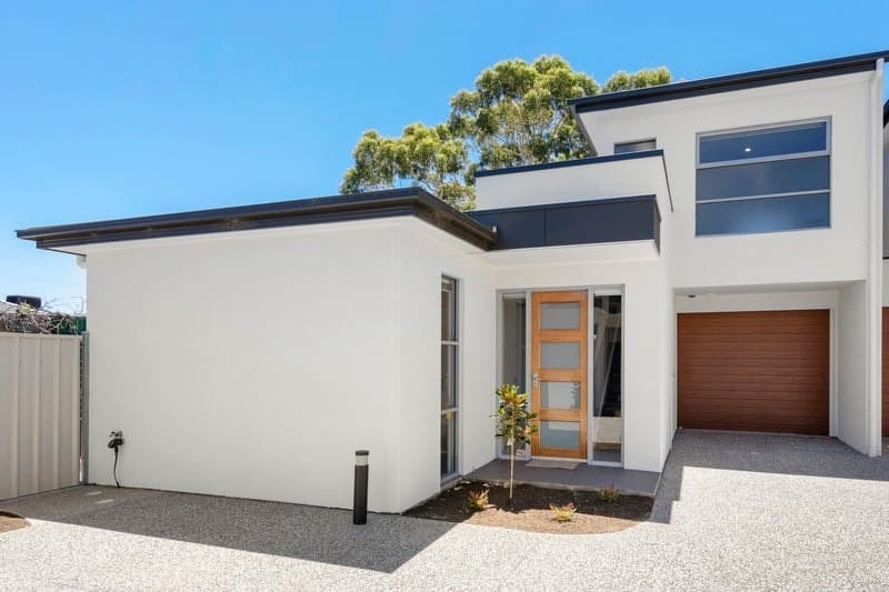 12C Mulcra Avenue, Park Holme - Thumbnail 2