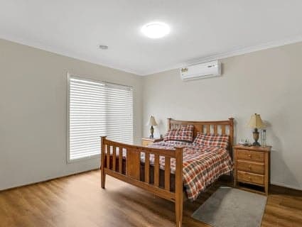 28 Miniata Way, Manor Lakes - Thumbnail 8
