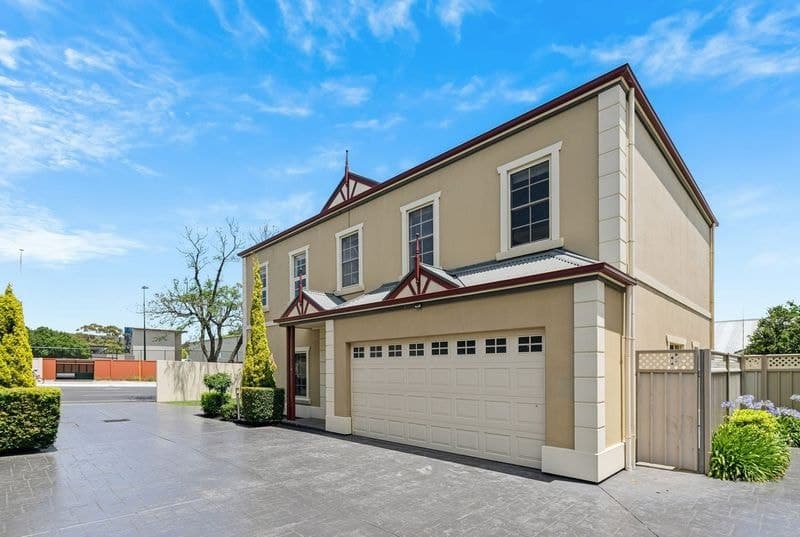 6/102 Cross Road, Highgate - Image 1
