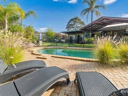 19 Sussex Road, Frankston South - Image 1
