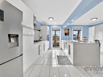 21 Burgundy Drive, Wyndham Vale - Thumbnail 4