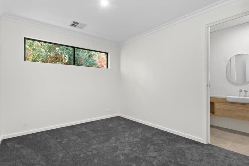 11 Hobart Avenue, Warradale - Thumbnail 5