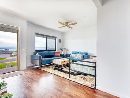 12 Kyema Crescent, San Remo - Thumbnail 3