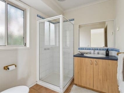 18 Marquis Avenue, Mornington - Thumbnail 7