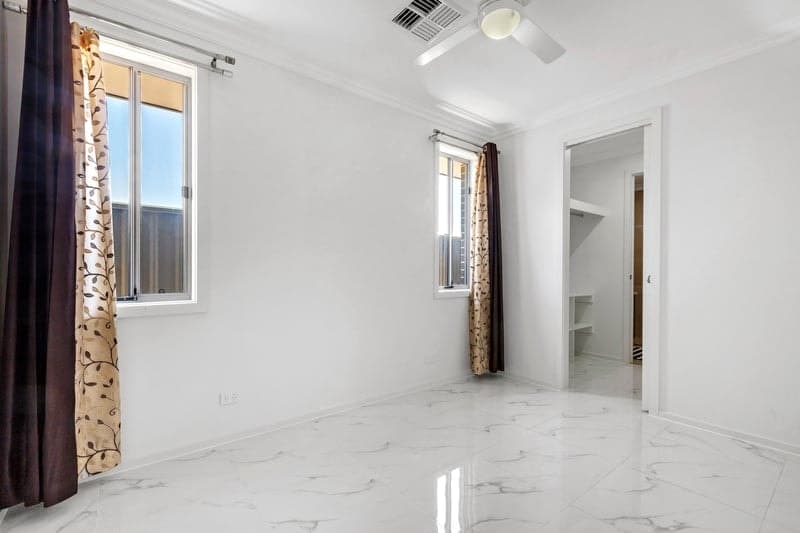 8 Malcolm Street, Flinders Park - Thumbnail 4