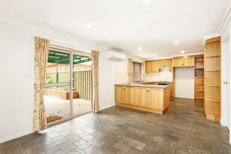 15B Willow Avenue, Manningham - Thumbnail 4