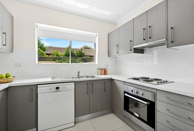 3/37 Forest Avenue, Black Forest - Thumbnail 2