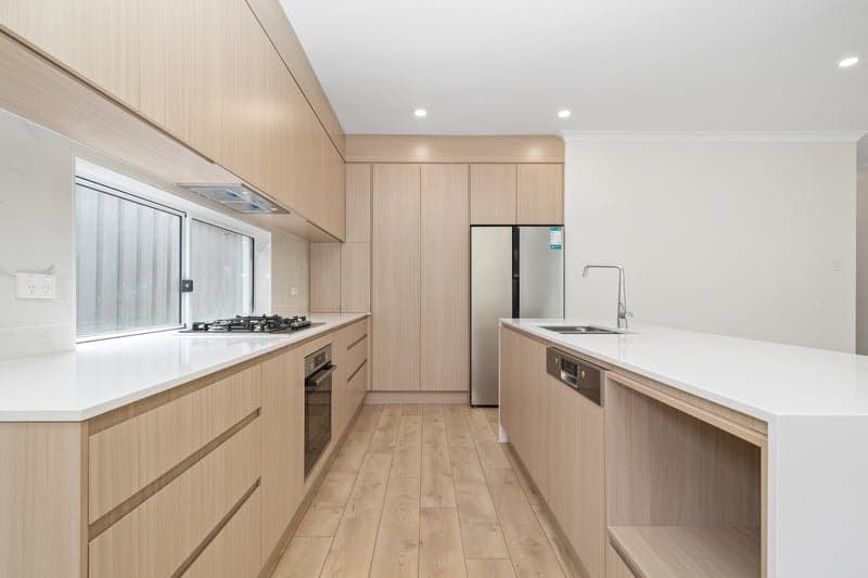 5 Towers Terrace, South Plympton - Thumbnail 2