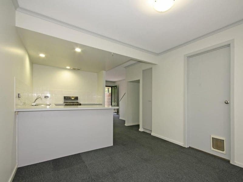8/162 Bradley Grove, Mitchell Park - Thumbnail 6