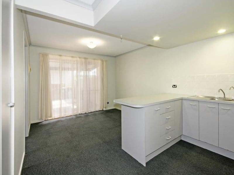 8/162 Bradley Grove, Mitchell Park - Thumbnail 7