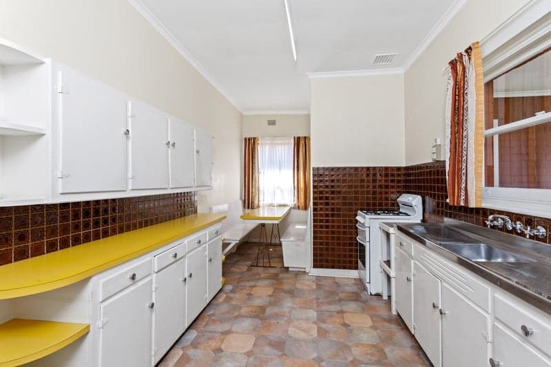 31 Mooringe Avenue, Plympton - Thumbnail 3