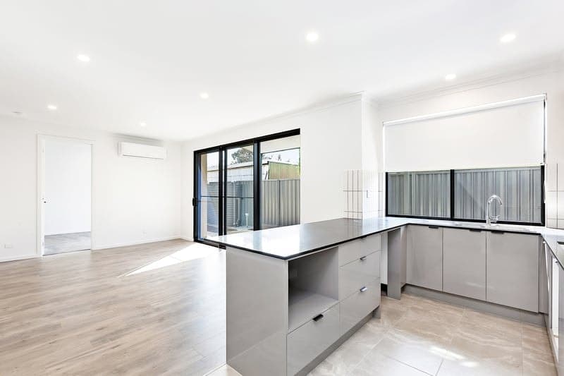 1/15A Hobart Avenue, Warradale - Thumbnail 2