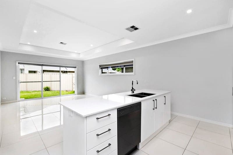 8 Collins Avenue, Edwardstown - Thumbnail 2