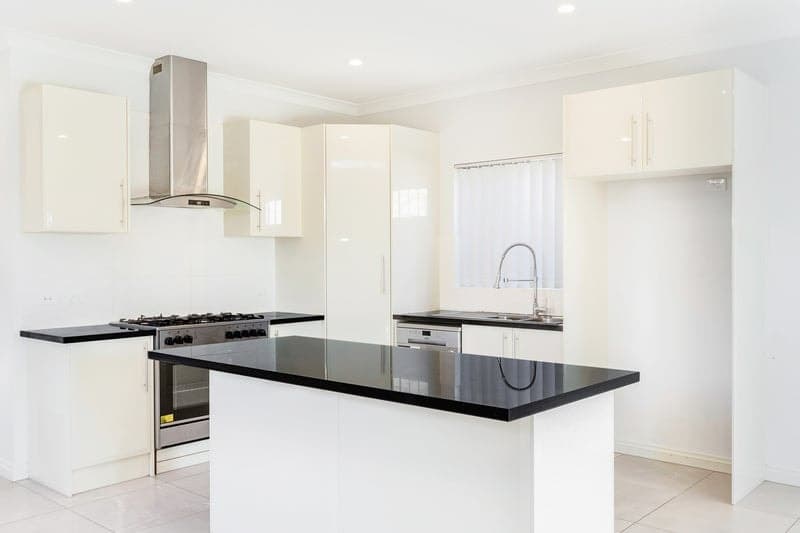 47a Wood Street, South Plympton - Thumbnail 2