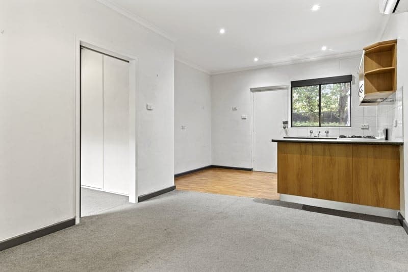 4/1B Hartland Avenue, Black Forest - Thumbnail 3