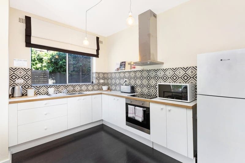 3/13 Military Road, West Beach - Thumbnail 3