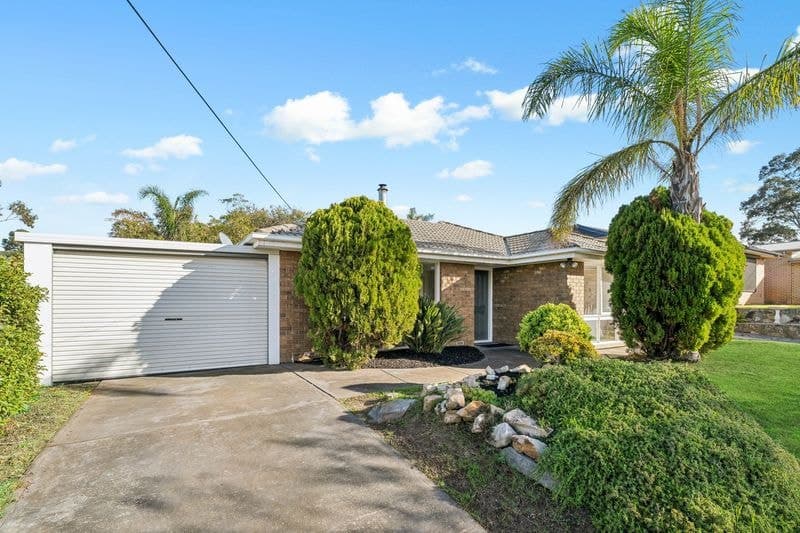 49 Golflands View, Morphett Vale - Image 1