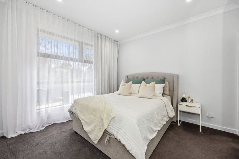 11a Gove Road, Enfield - Thumbnail 2