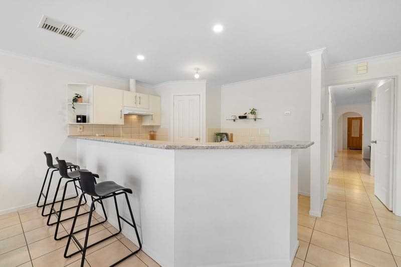 39 Merchant Avenue, Mitchell Park - Thumbnail 6