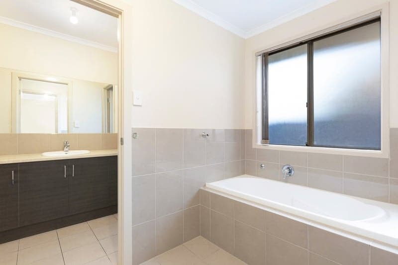 8 Burton Bank, Aldinga Beach - Thumbnail 8