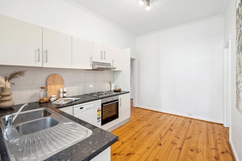 11 Moldavia Street, Glandore - Thumbnail 6