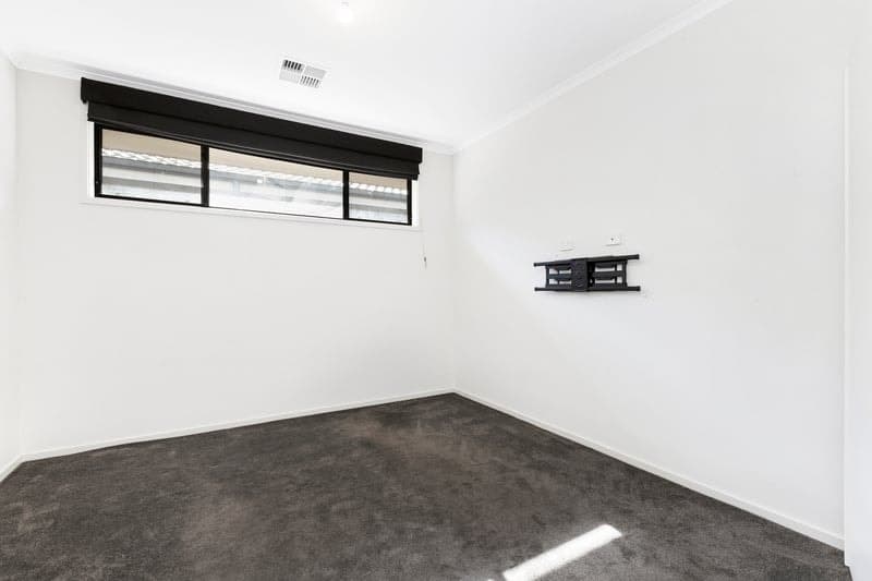 11 Paqualin Street, Hendon - Thumbnail 7