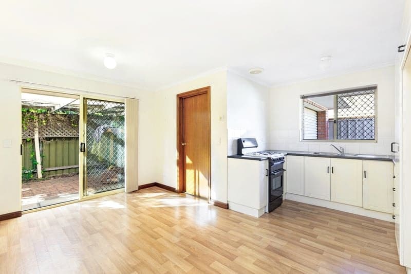 2/29 Fourth Avenue, Ascot Park - Thumbnail 2