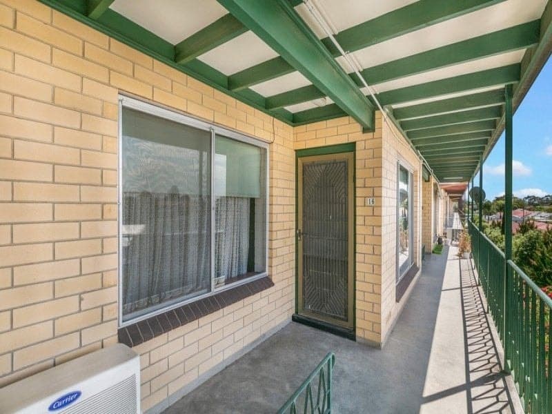 16/414 Sir Donald Bradman Drive, Brooklyn Park - Thumbnail 2