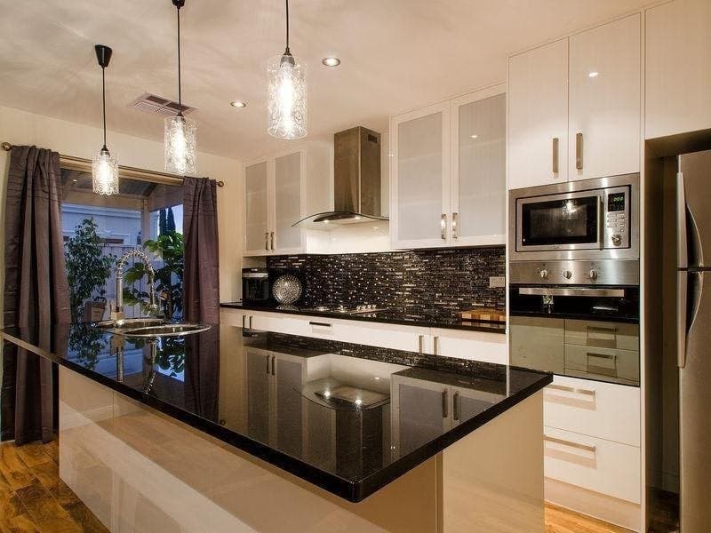 36A Long Street, Plympton - Thumbnail 4