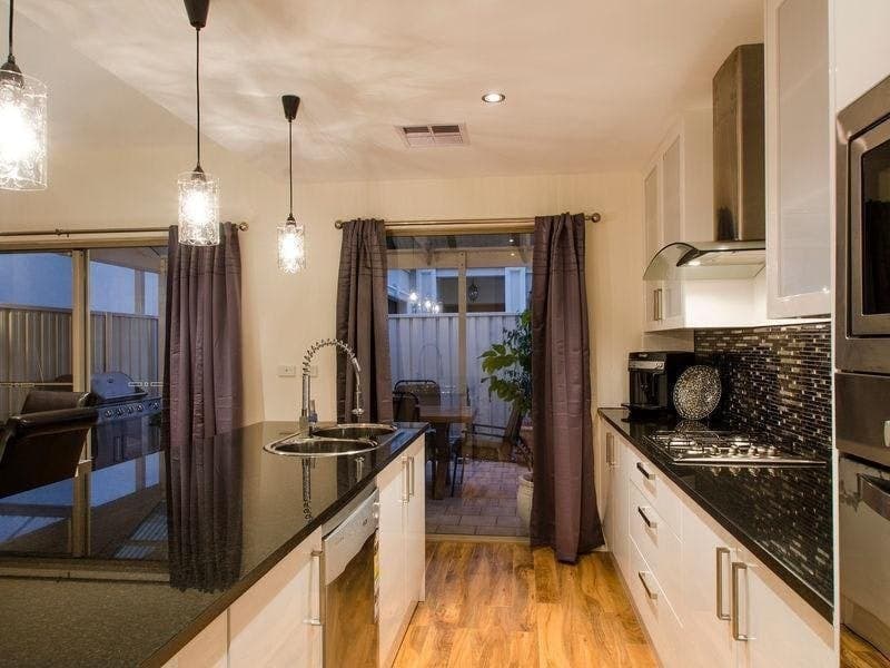 36A Long Street, Plympton - Thumbnail 5