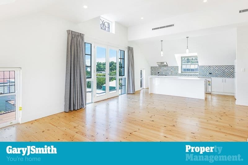 10A Roebuck Street, Mile End - Image 1