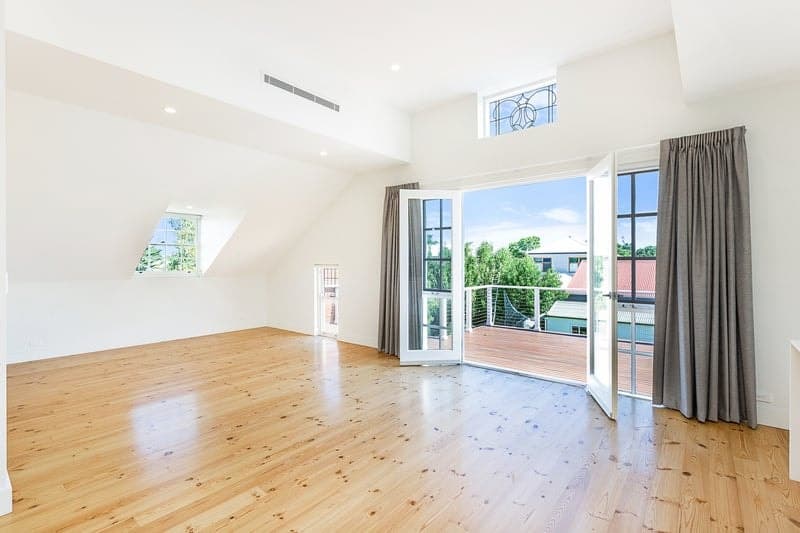 10A Roebuck Street, Mile End - Thumbnail 4