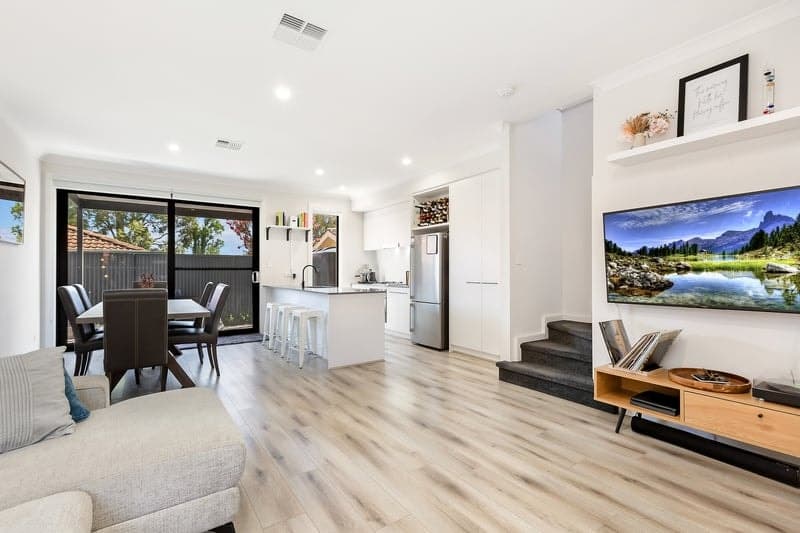 25D Brooker Terrace, Richmond - Thumbnail 2