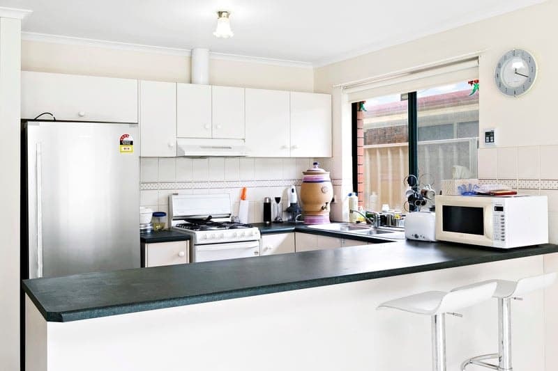 7 Cameron Court, Mitchell Park - Thumbnail 4