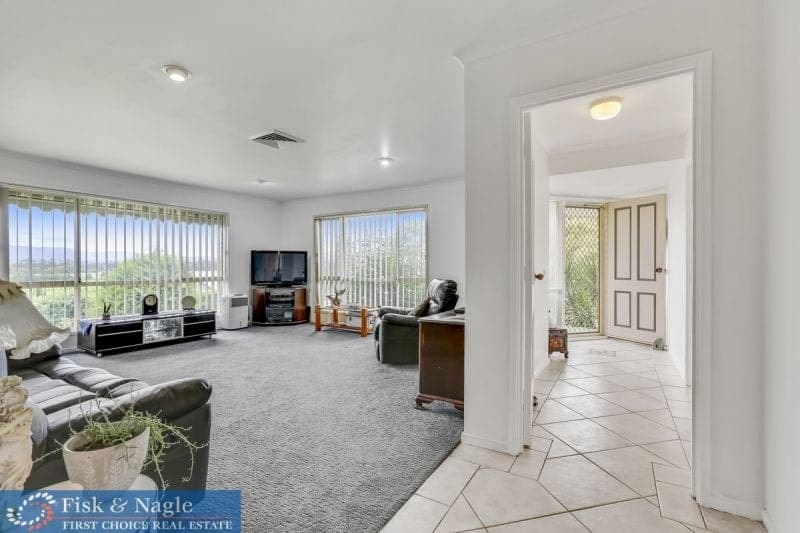 3 Burgess Place, Bega, Bega - Thumbnail 3