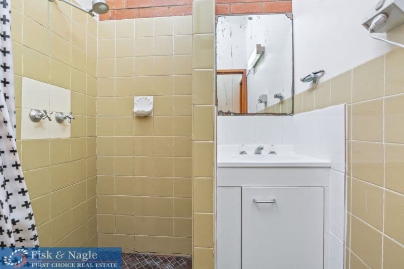 37 Parker Street, Bega, Bega - Image 1