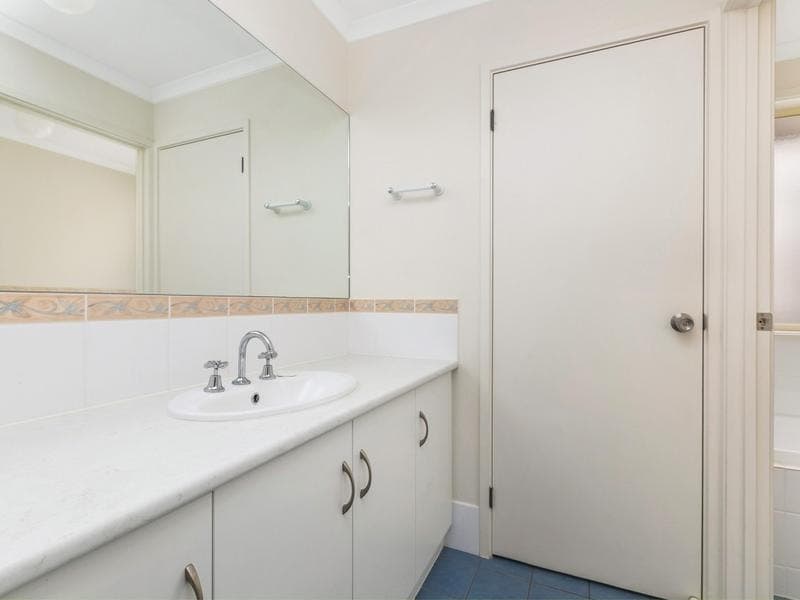 9 Branksome Terrace, Dover Gardens - Thumbnail 5