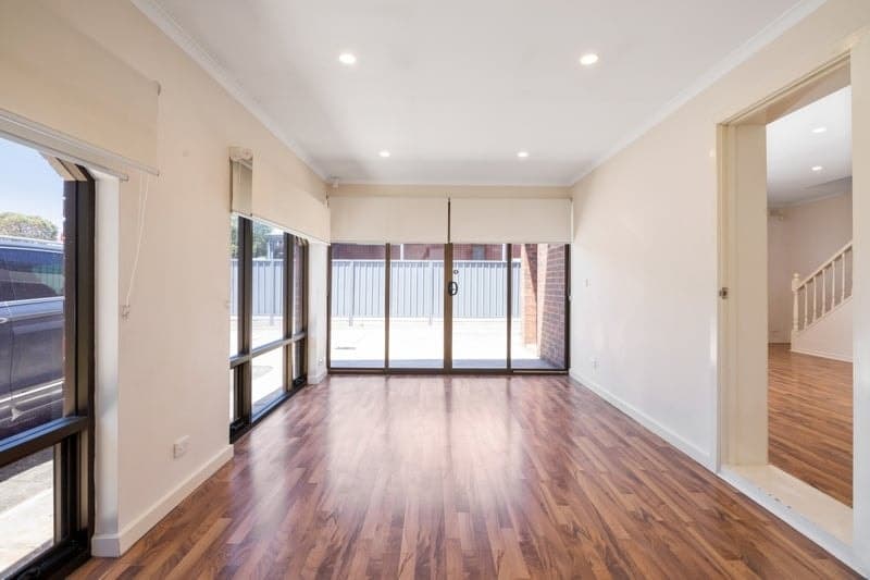 1/19 Leicester Street, Parkside - Thumbnail 3