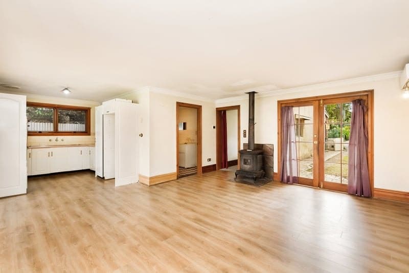 34 Essex South Street, Goodwood - Thumbnail 2