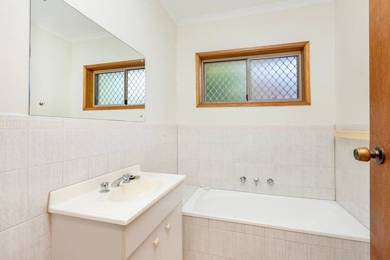8 Gazeby Street, Glandore - Thumbnail 7