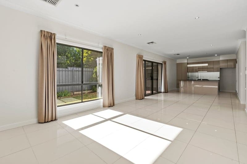 23C Ophir Crescent, Seacliff Park - Thumbnail 3