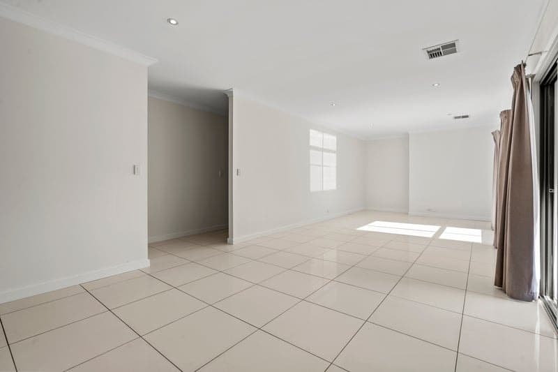 23C Ophir Crescent, Seacliff Park - Thumbnail 4