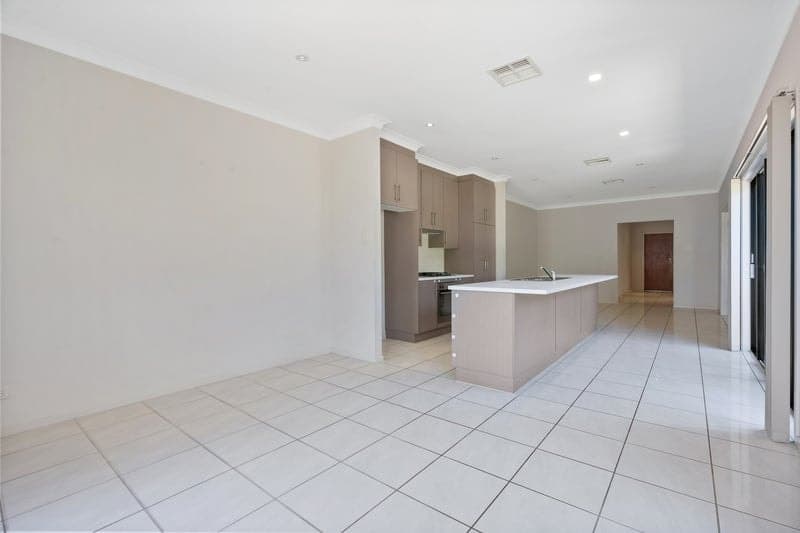 19a Towers Terrace, South Plympton - Thumbnail 4