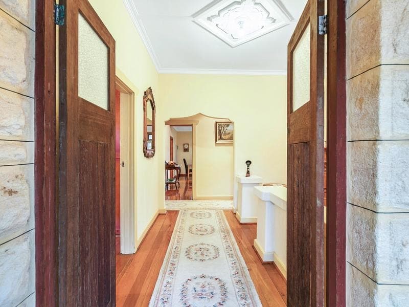 8 Williams Avenue, Plympton - Thumbnail 4