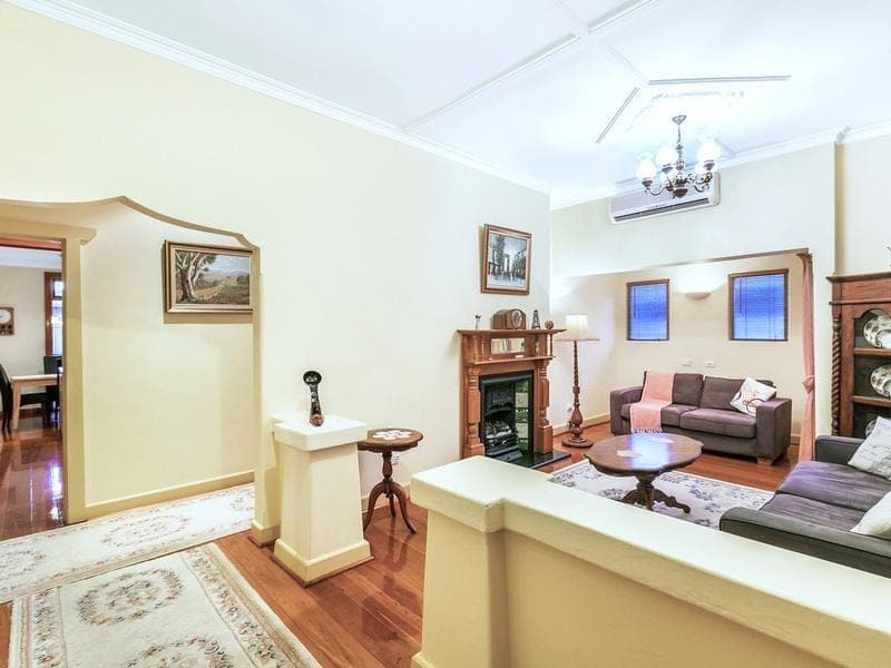 8 Williams Avenue, Plympton - Thumbnail 5
