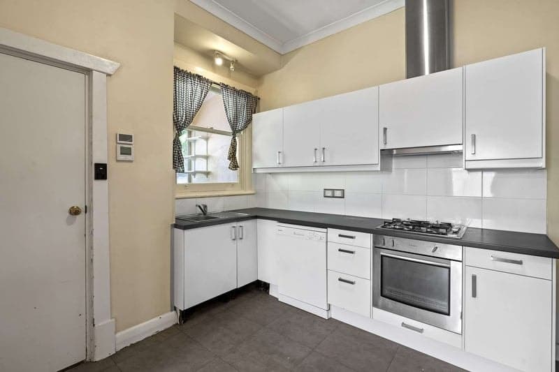 60 Pleasant Avenue, Glandore - Thumbnail 2